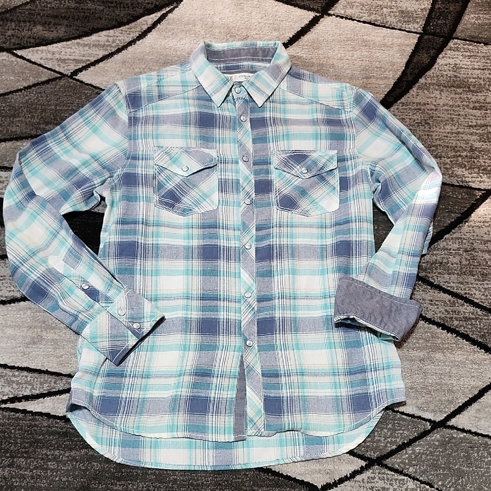 BKE STANDARD FIT EMBROIDERED PLAID SNAP-BUTTON LONG-SLEEVED SHIRT JACKET MEDIUM